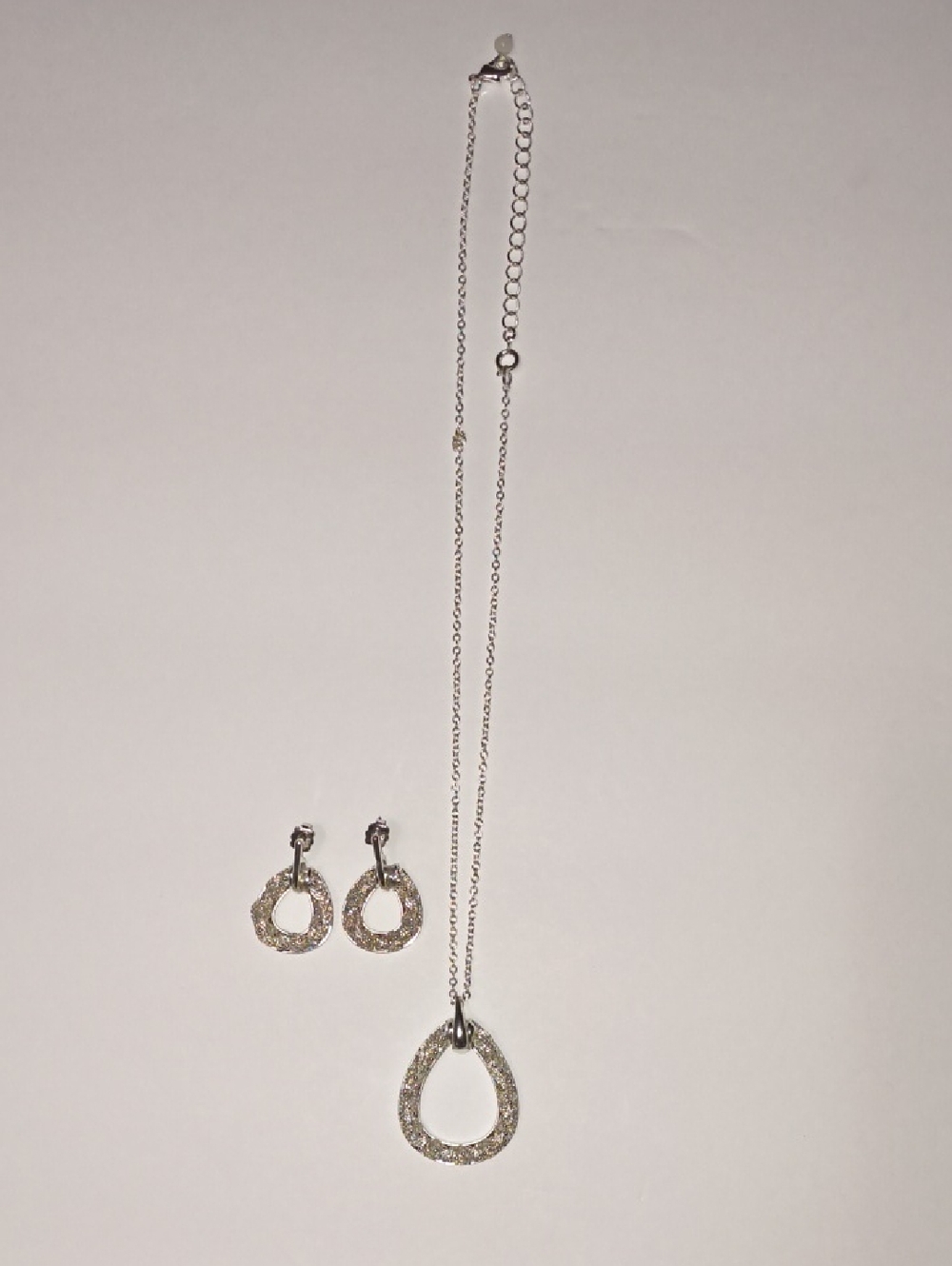 Silver Sparkle Teardrop Necklace with Matching Earrings - Classic Silver